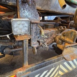 foto 4x4 Praga UV80 winterdienst 9.3t kommunal DEUTZ motor streuer pflug