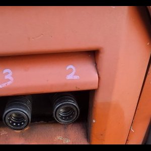 foto 4x4 Praga UV80 winterdienst 9.3t kommunal DEUTZ motor streuer pflug